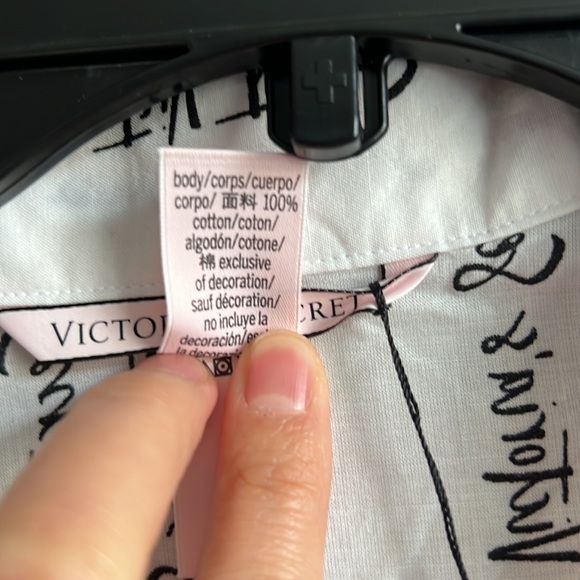 Victoria’s Secret pajama set white signature print - Picture 3 of 3